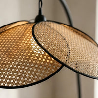 Lampadaire Arche avec Pétales Superposés en Rotin