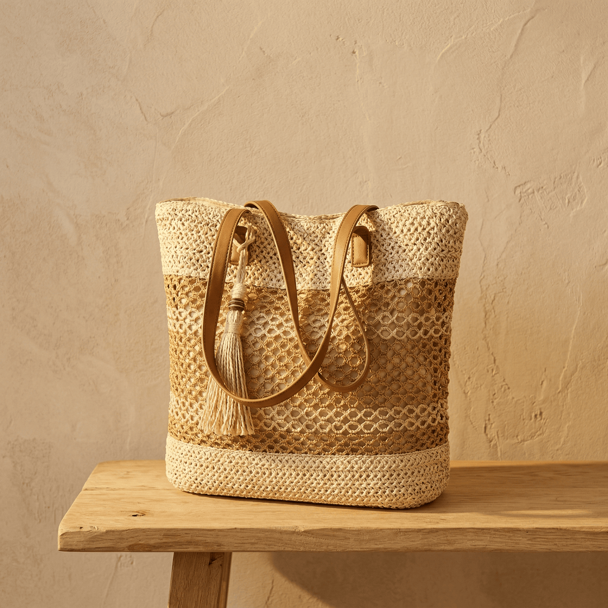 Sac Cabas Rotin Ajouré avec Pompon