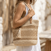 Sac Cabas Rotin Ajouré avec Pompon