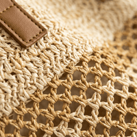 Sac Cabas Rotin Ajouré avec Pompon
