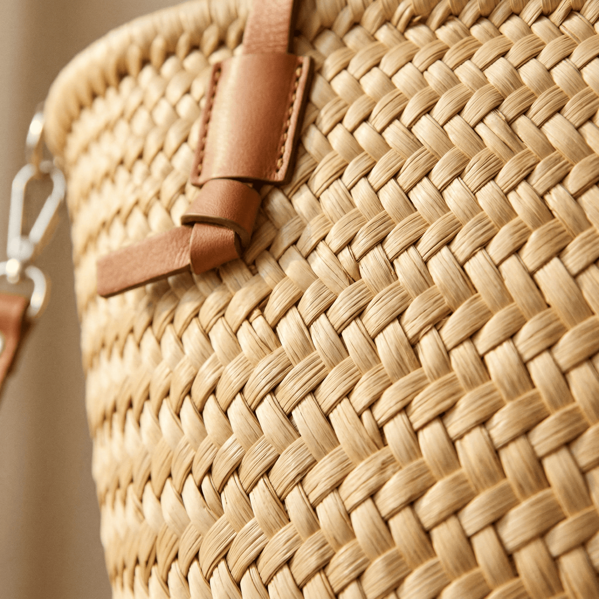Sac Rotin Chic avec Anses Aspect Cuir