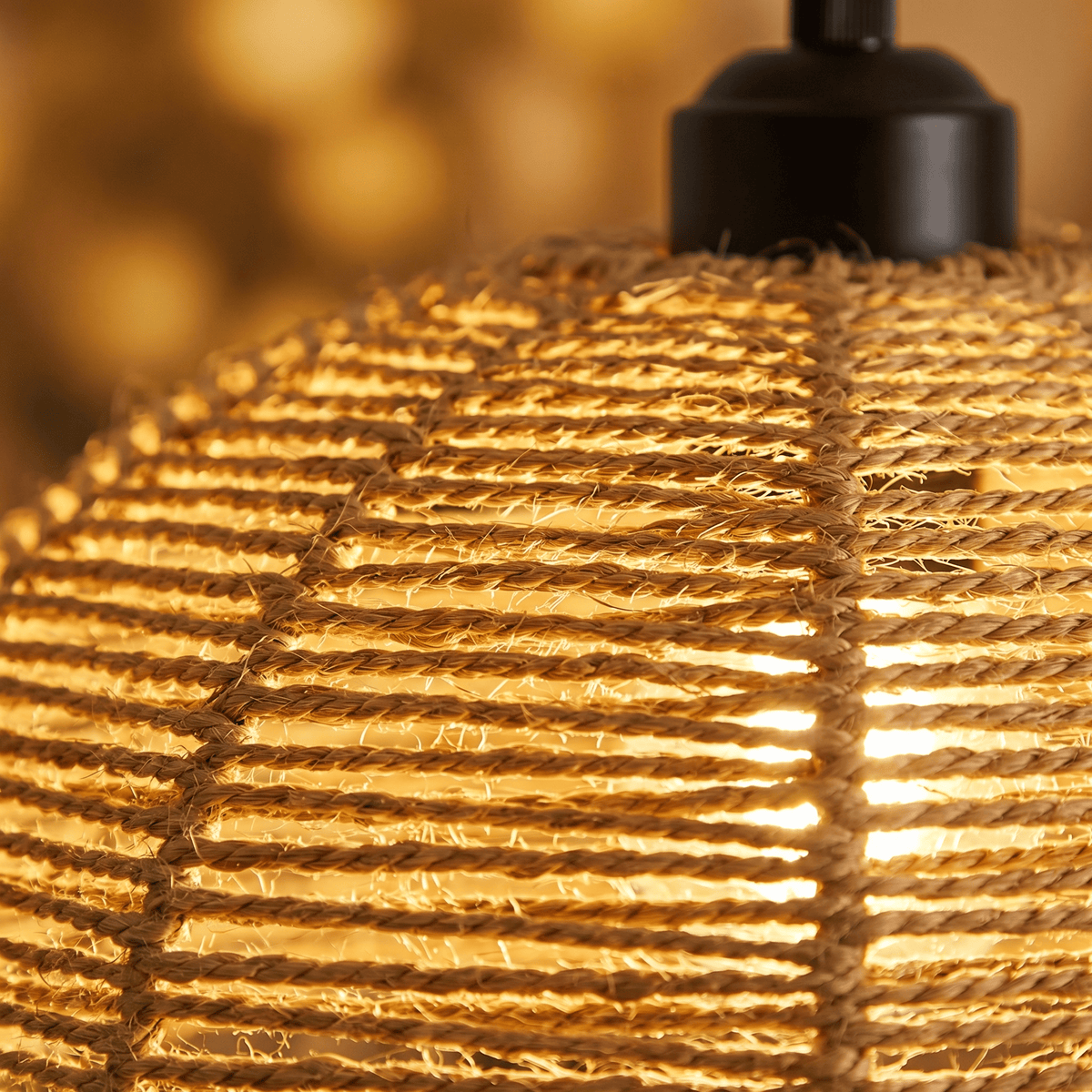Suspension en Rotin Beige Demi-Sphère Ajourée