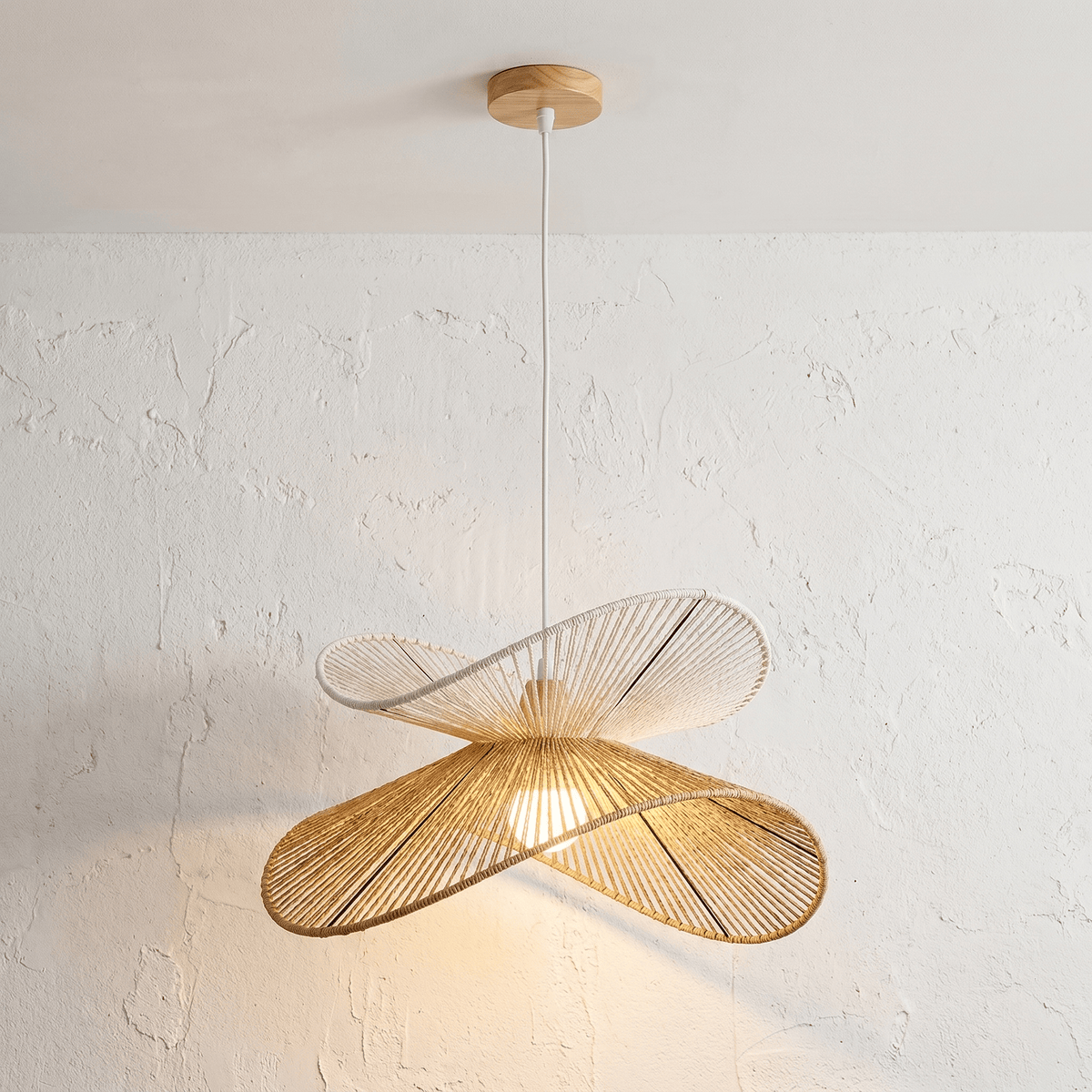 Suspension en Rotin Blanc et Beige Double Vague Sculptural