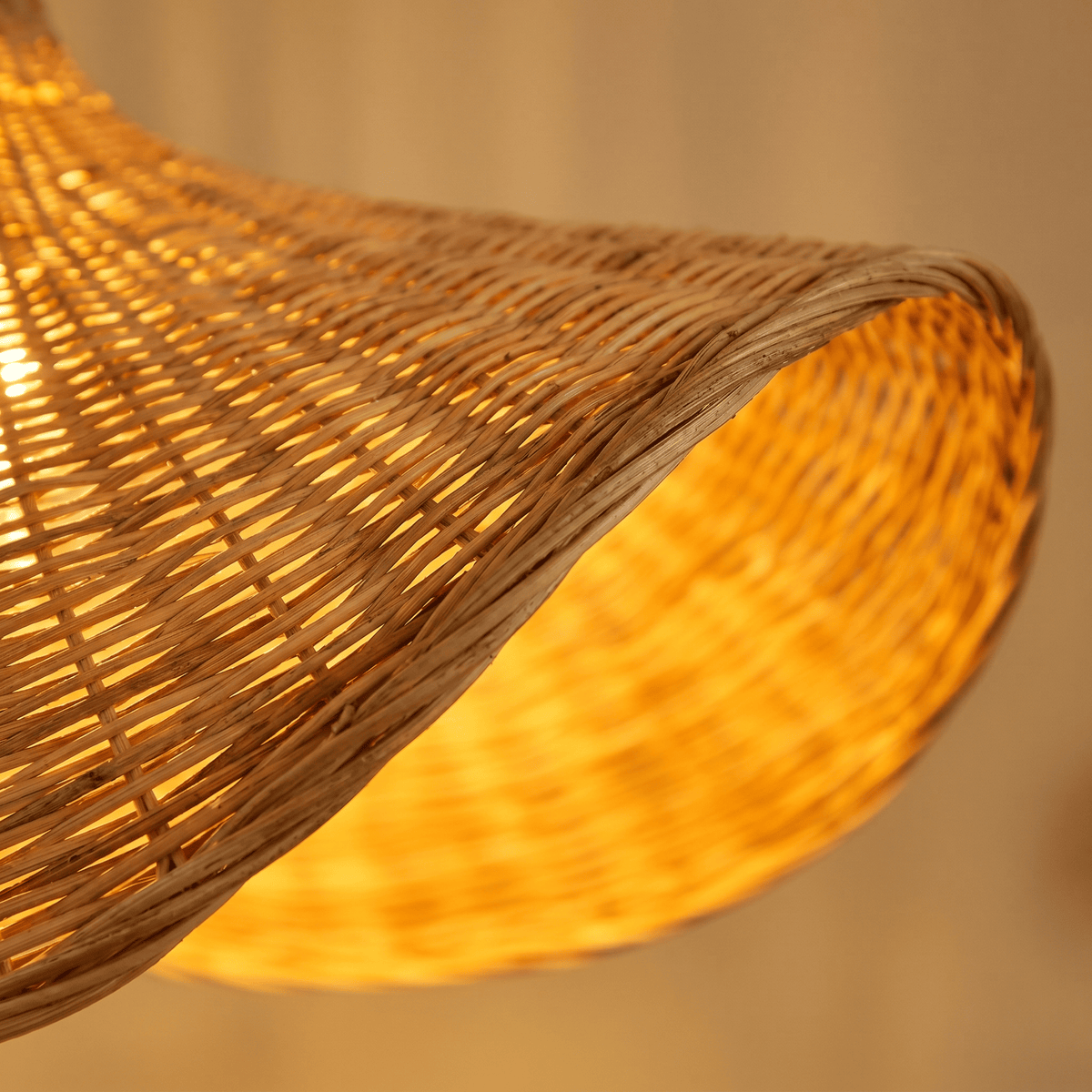 Suspension en Rotin Chapeau