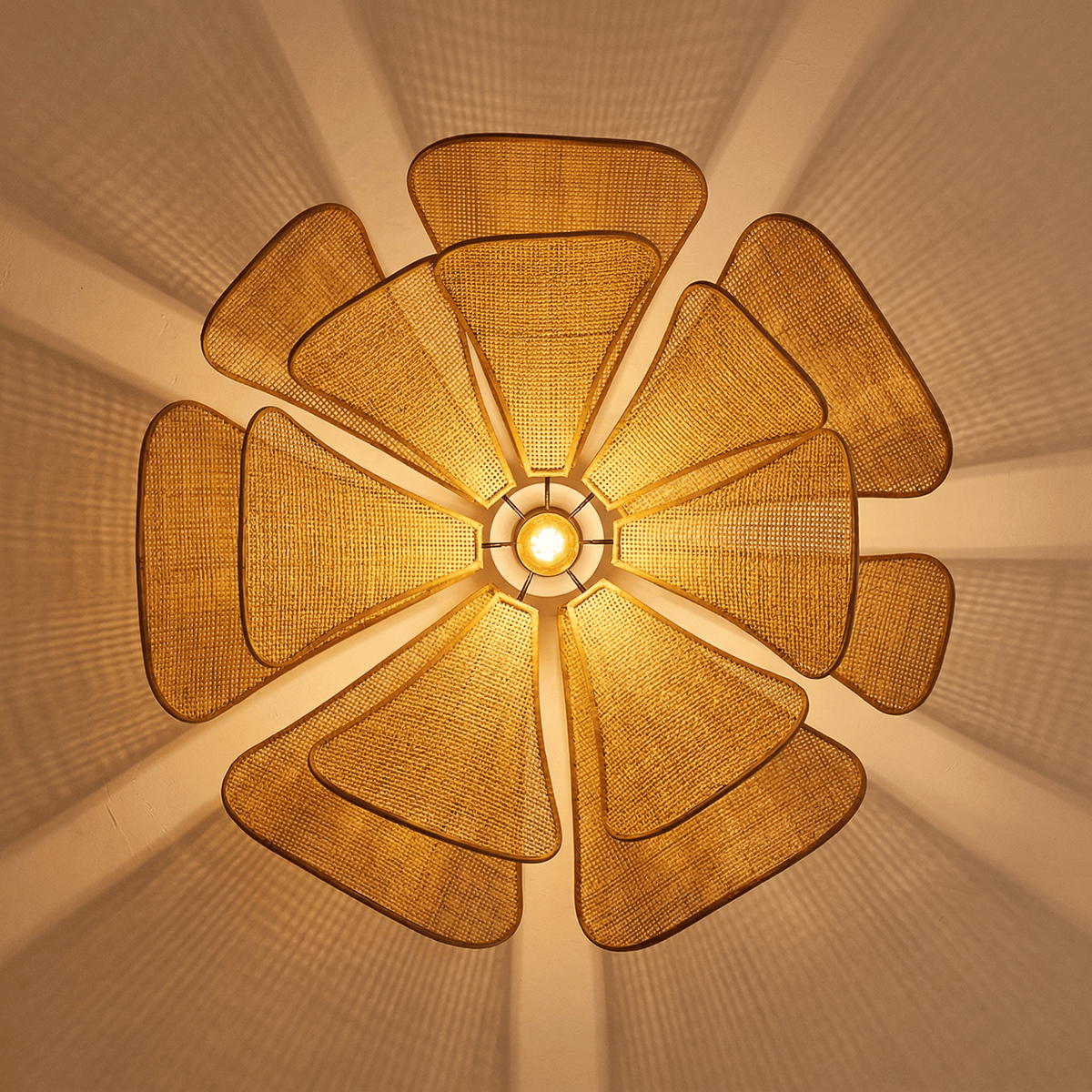 Suspension en Rotin Fleur