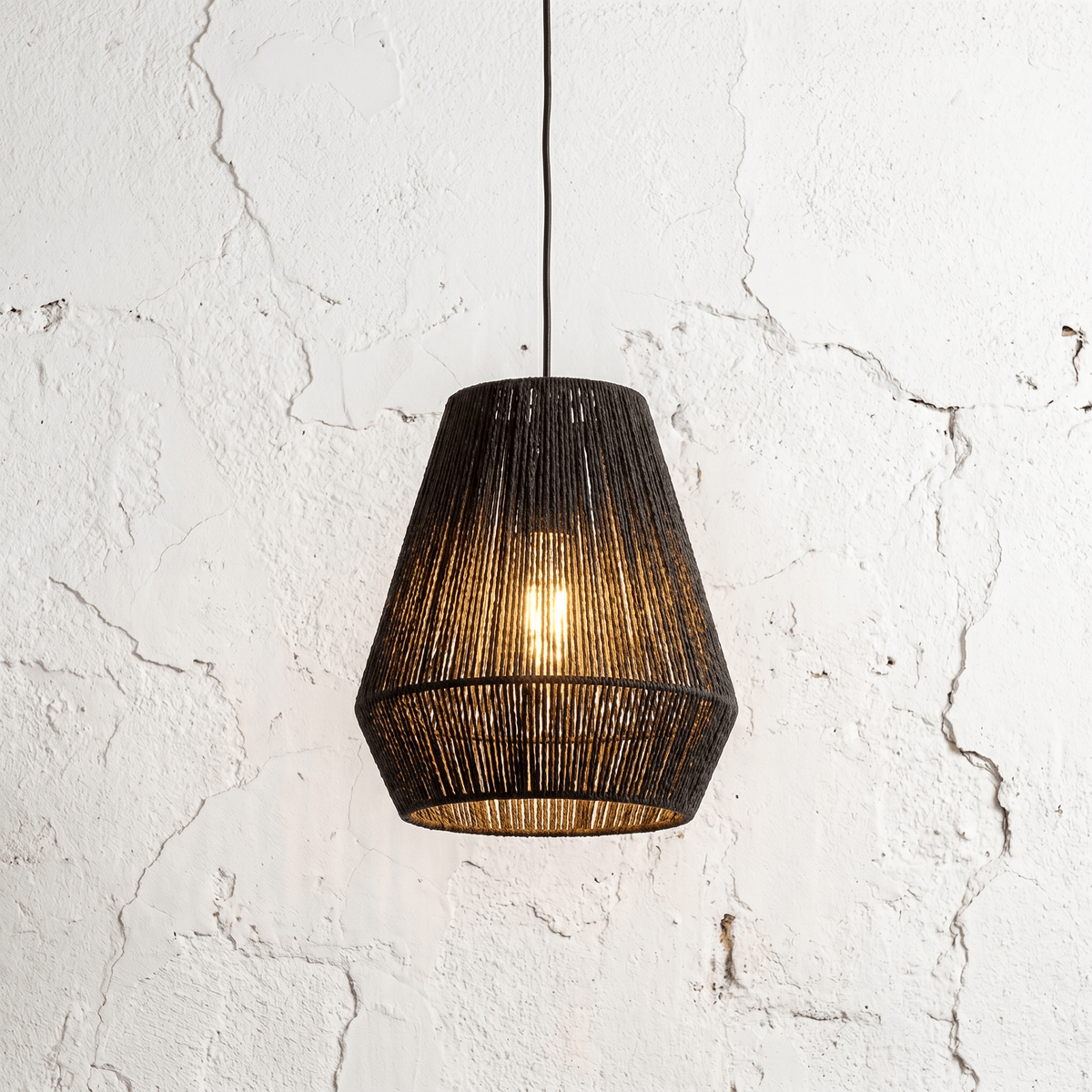 Suspension en Rotin Noir Petite Cloche