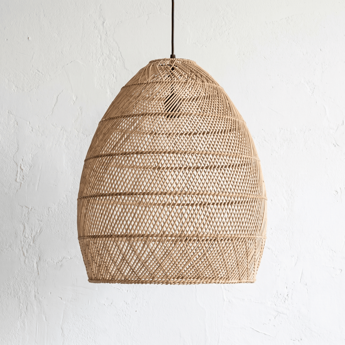Suspension en Rotin Tressé Cloche