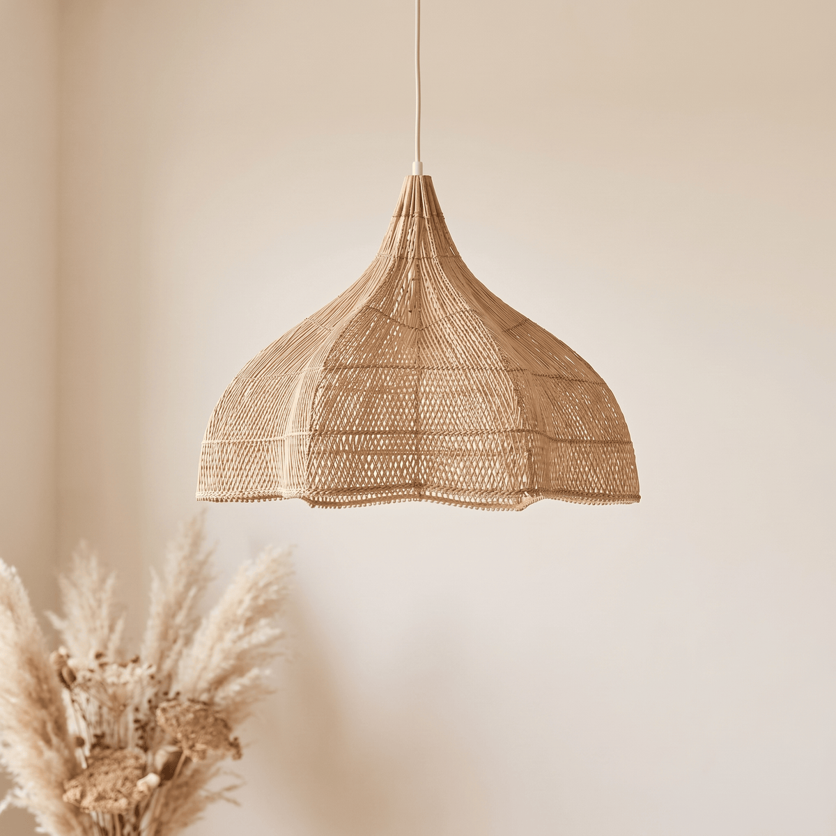 Suspension en Rotin Tulipe Beige