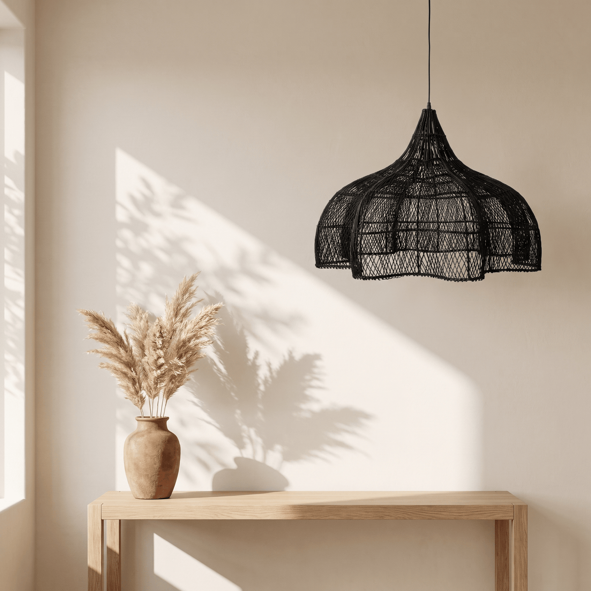 Suspension en Rotin Tulipe Noir